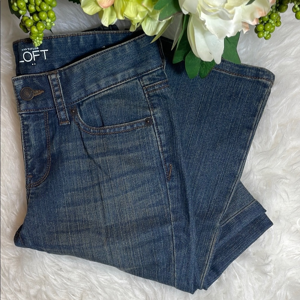 Ann Taylor OFT Curvy Bootcut Jeans